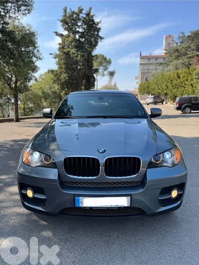 BMW X6 2011