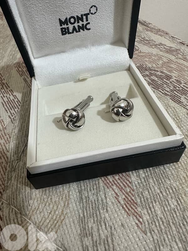 cufflinks mont blanc 1