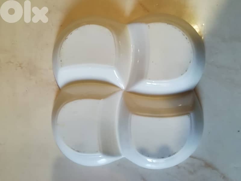 Ceramic 4-Section Serving Tray in White 26*26cm 1