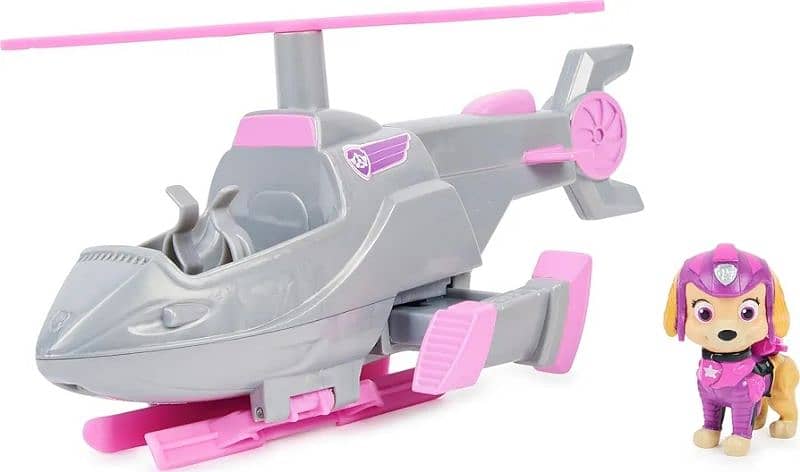 paw patrol skye deluxe vehicle with figure 2