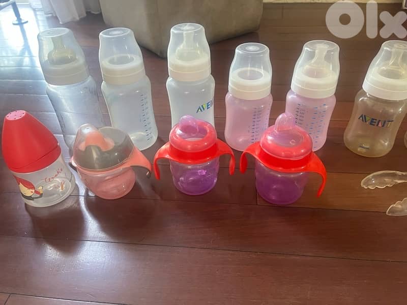 Selection of Avent Bottles for milkfeeding 3