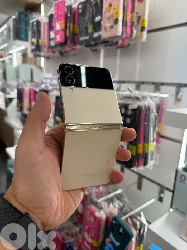 samsung z flip 4 8/128 2