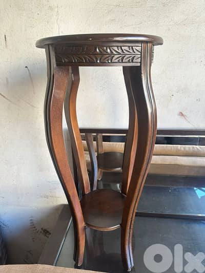 طاولة كتير مرتبة خشب زان