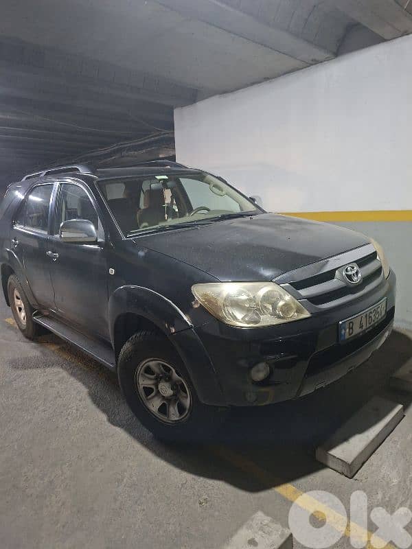 Toyota Fortuner 2006 0