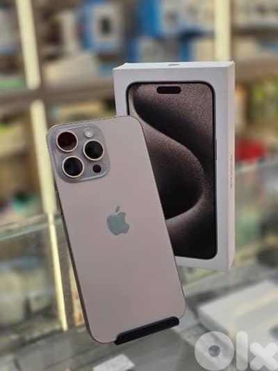 Used 15 pro max 256 gb natural  504 cycle