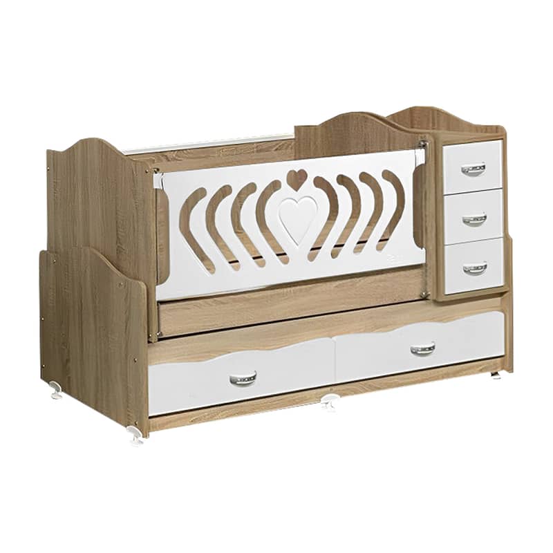 Wooden Baby Bed With Dresser - سرير أطفال خشبي مع أدراج 2