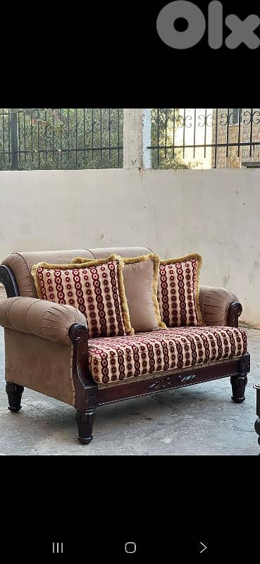 طقم كنبايات حفر خشب زان ملكي اربع قطع وطاولة 0