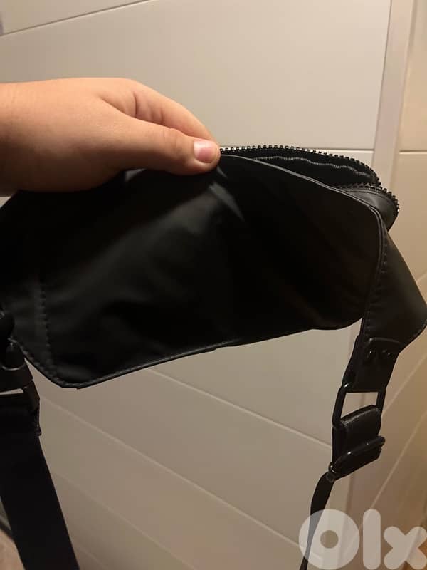 authentic lacoste banana bag 1