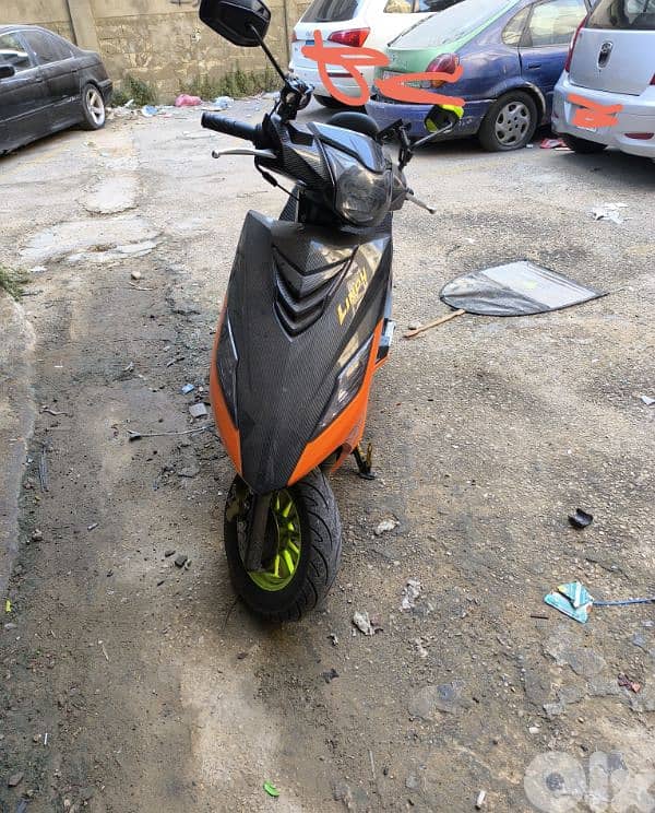 lindy 125cc used like new 0