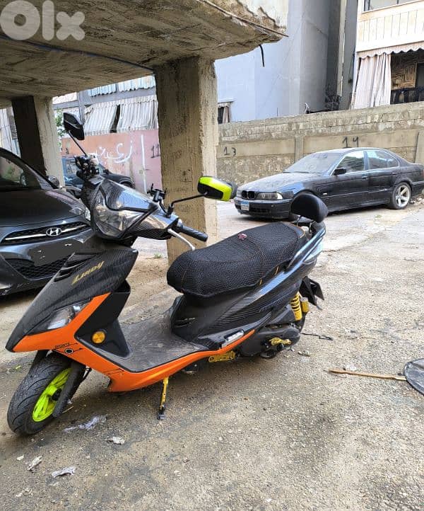 lindy 125cc used like new 1