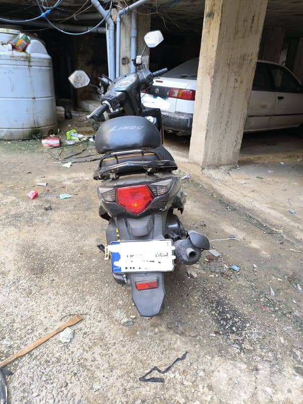 lindy 125cc used like new 3