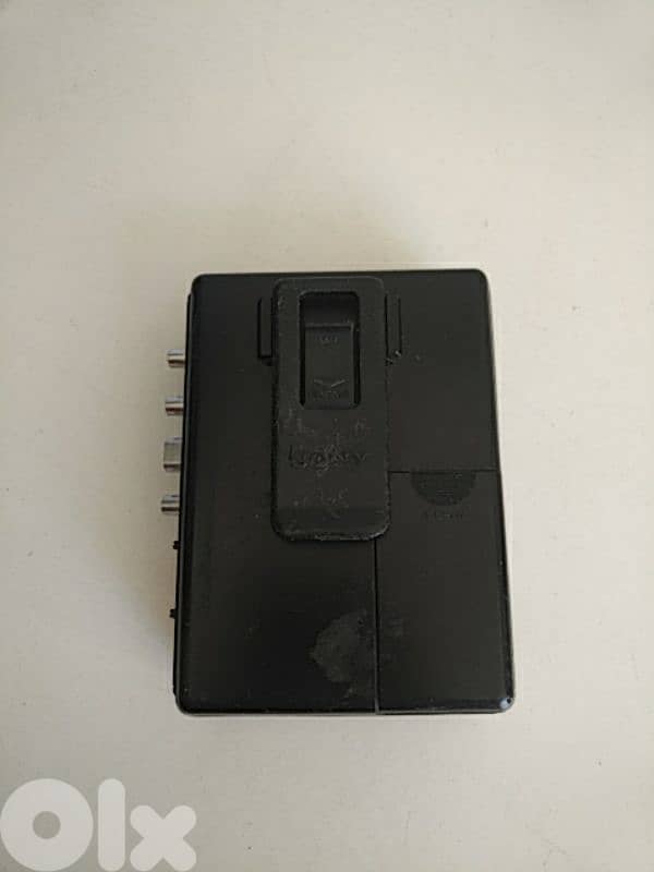 Vintage Walkman Sony WM-B47 (not working) - Not Negotiable 2