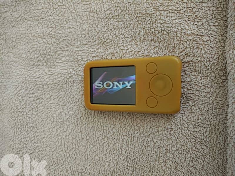 Sony Audio portable - Not Negotiable 4