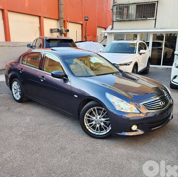 Infiniti G37 SEDAN JOURNEY 2010 RYMCO source mint conditon 0