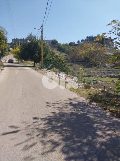 land for sale in aachqout أرض للبيع في عشقوت