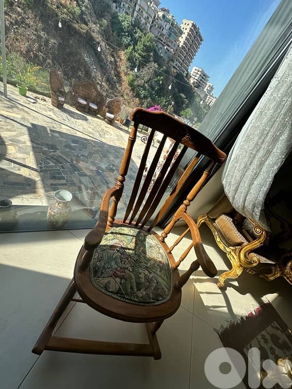 Rocking chair 8