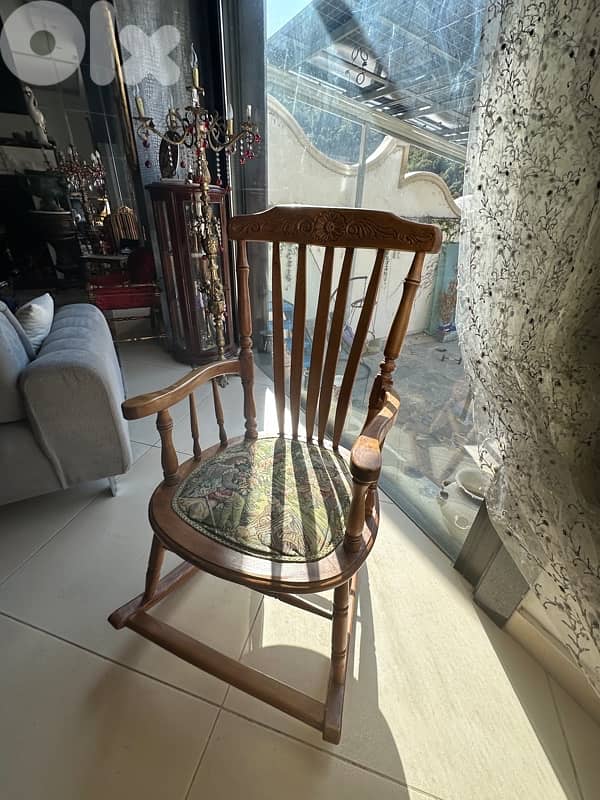 Rocking chair 9