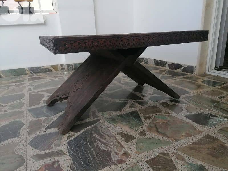 table wood antique 85x85 2