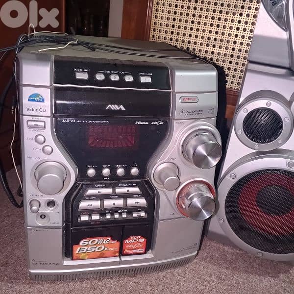 stereo for sale used but like new 1