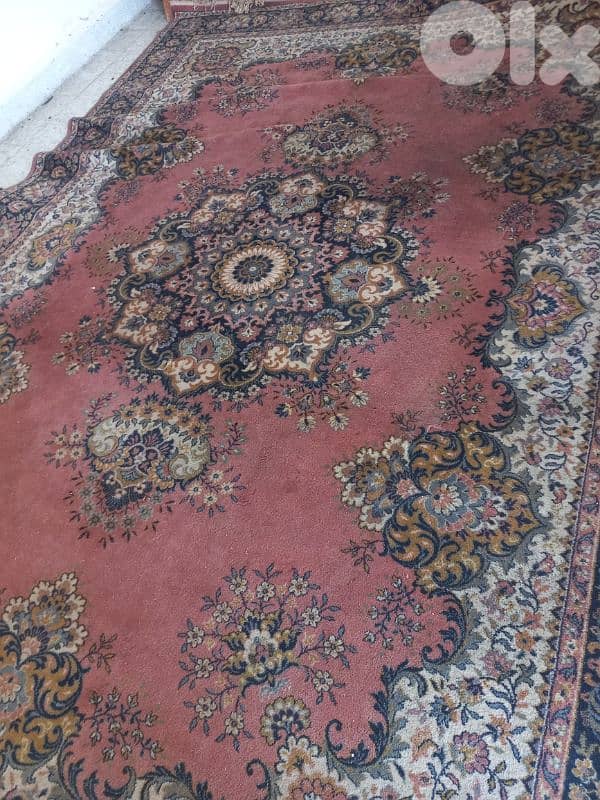 سجادتين للبيع . نوعية ممتازة لا يوجد منها الآن 1