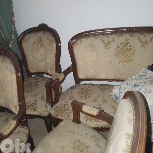 صالون ٧ قطع شبه جديد 3