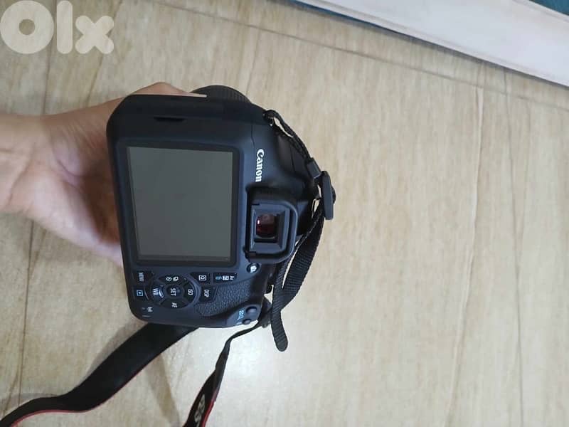 Canon 2000D used like new 3
