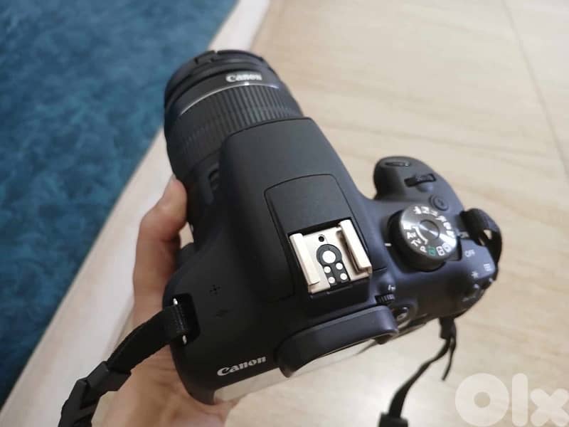 Canon 2000D used like new 5