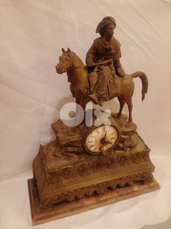 ساعة برونز فرنسية عمر أكثر من مئة سنة 1