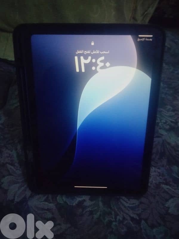 ipad A16 +free keyboard and caver and pencil 2