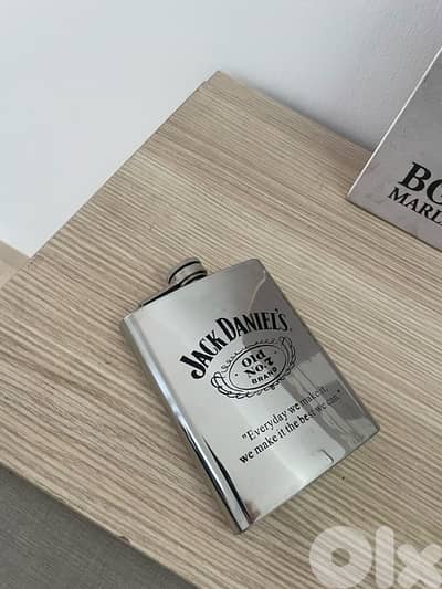 Flask chrome and stainless steel Jack Daniels