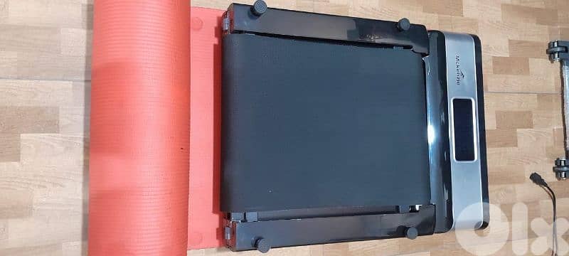 foldable treadmill 2hp motor 4