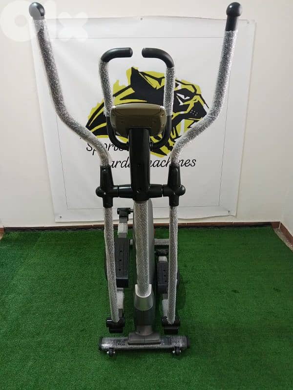 Elliptical machine sports fitness 2