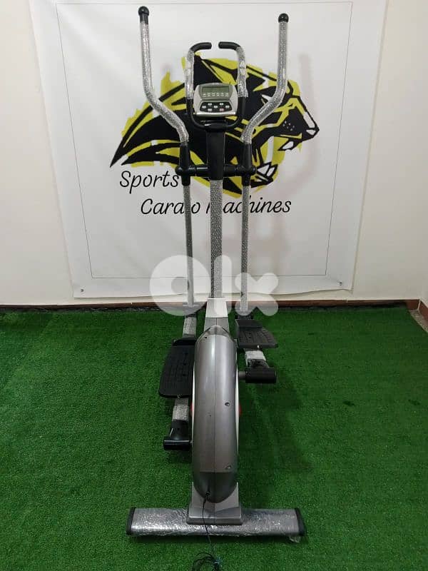 Elliptical machine sports fitness 4
