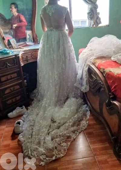 wedding dress like new