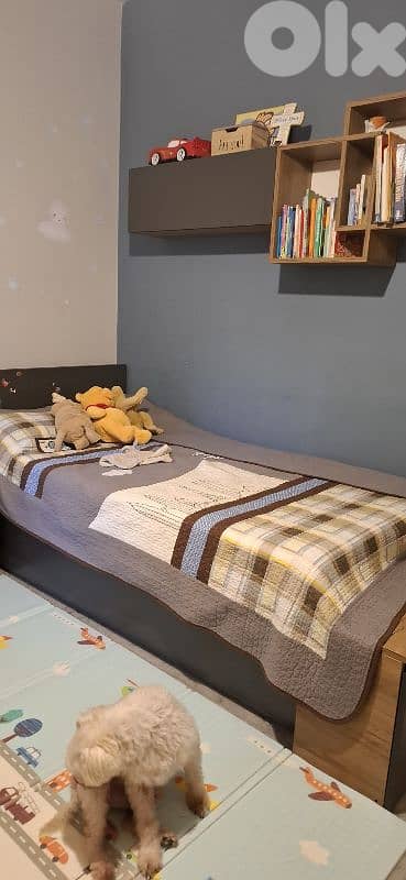 kids bedroom excellent condition 1