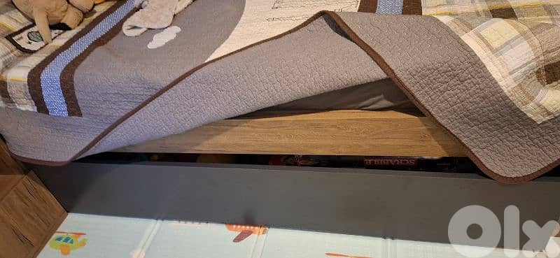 kids bedroom excellent condition 2