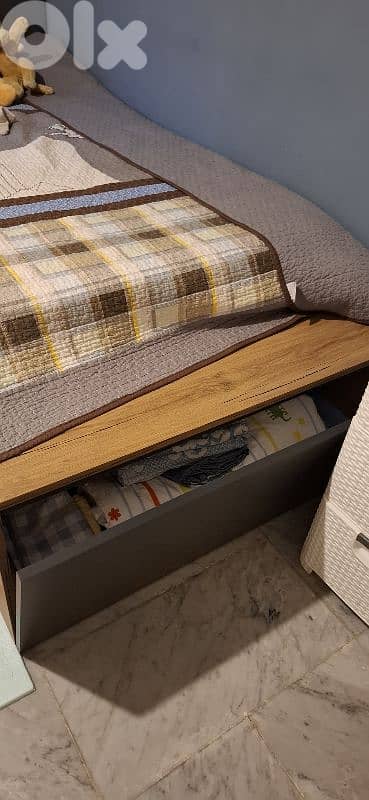kids bedroom excellent condition 3