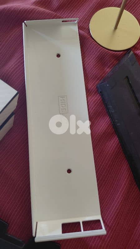 ps4 fat 500gb superclean with 4games 2original controler and a stander 4