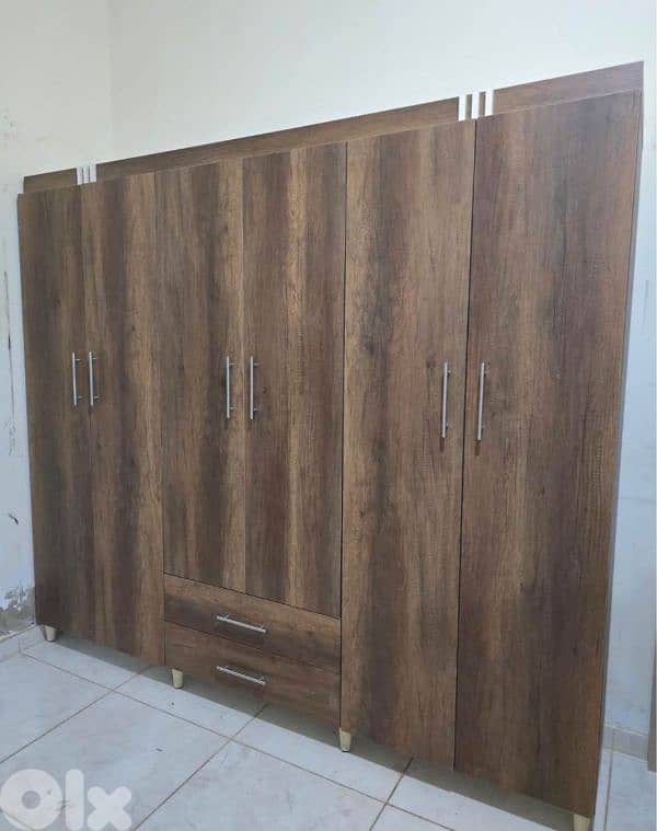 خزانة ست درف 240 سم 0