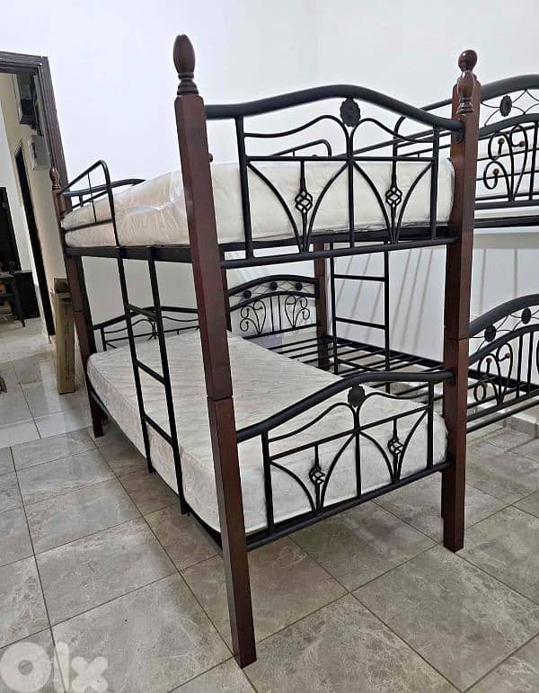 تخت مفرد طابقين 90 سم ماليزي شغل برا 0