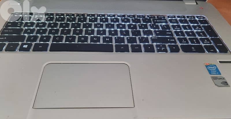 HP 17T-J100 Laptop Great Condition 1