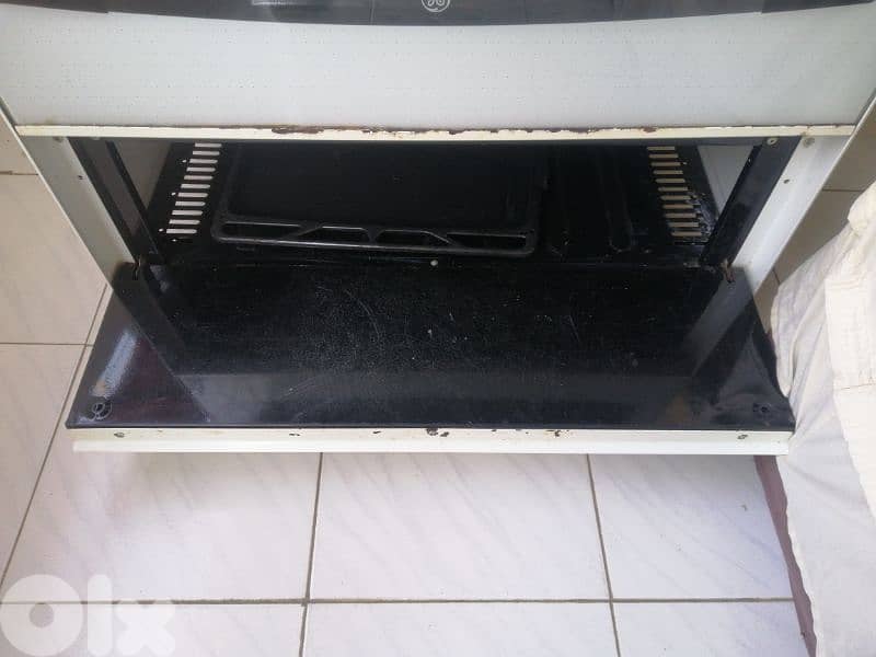 General Electric Cooker Oven 3