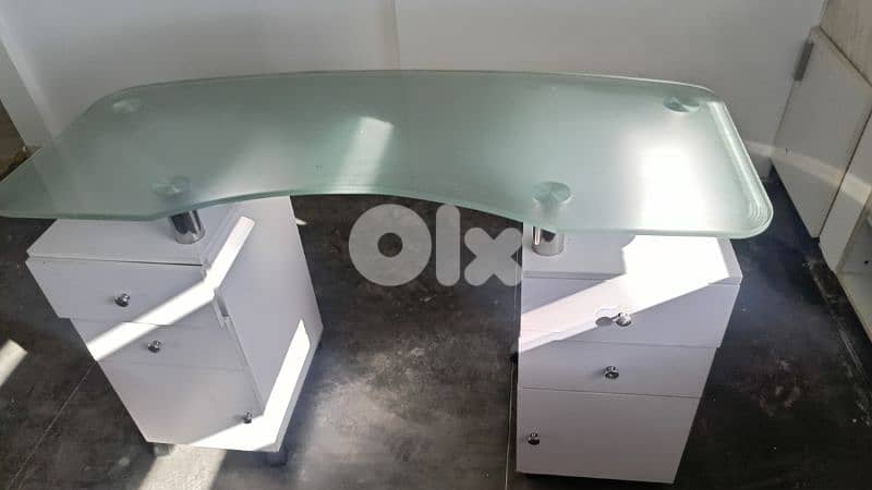 esthetic salon furniture 1