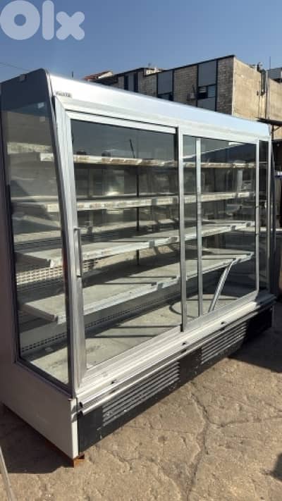 fridge glass supermarket