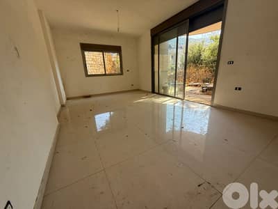 Apartment with Terrace & Mountain Views For Sale In Ain Aalaq