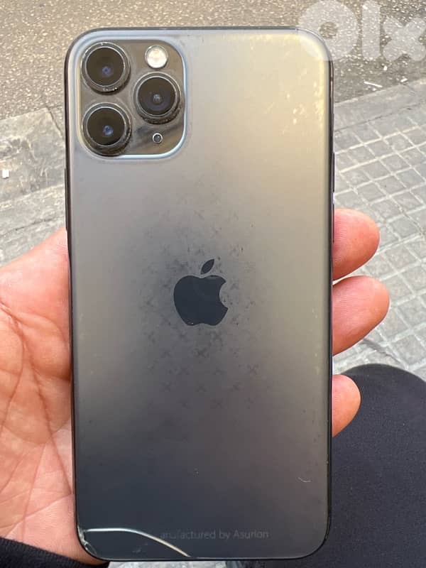 iphone 11 pro 2