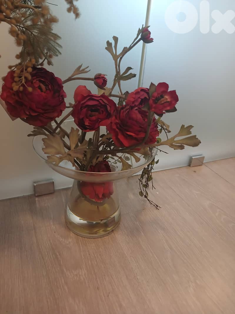 Decorative flower arrangments 3