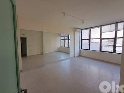 Office for Rent in Jdeideh