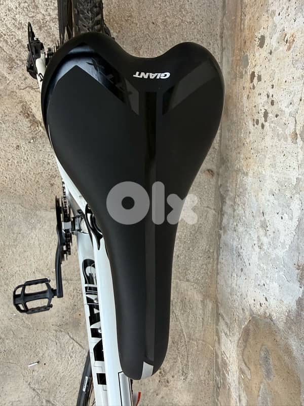 Giant ATX 660 (2022) 1