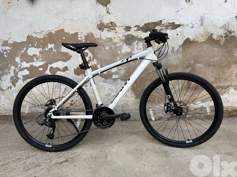 Giant ATX 660 (2022) 2